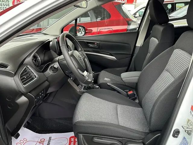 Suzuki S-Cross AllGrip Hybrid