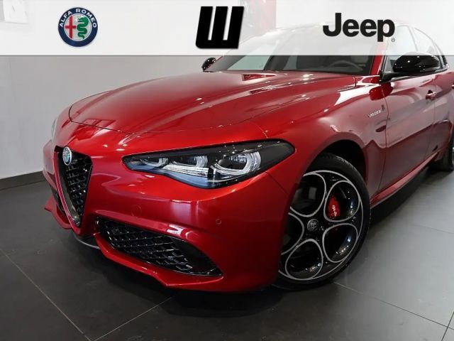 Alfa Romeo Giulia AT8 Q4 Veloce