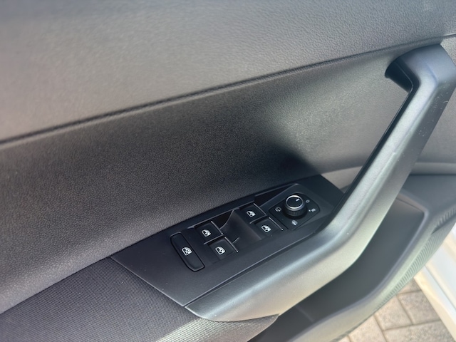 Volkswagen Taigo 1.0 TSI IQ.Drive R-Line