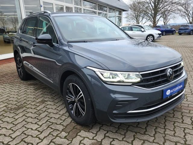 Volkswagen Tiguan 2.0 TDI DSG