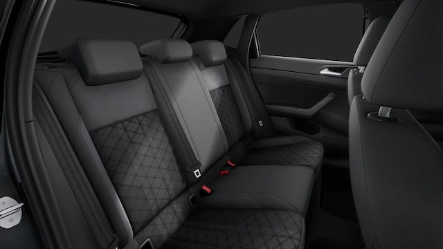 Volkswagen Polo 1.0 TSI DSG R-Line