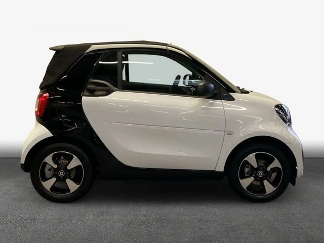 Smart EQ fortwo Cabrio Passion