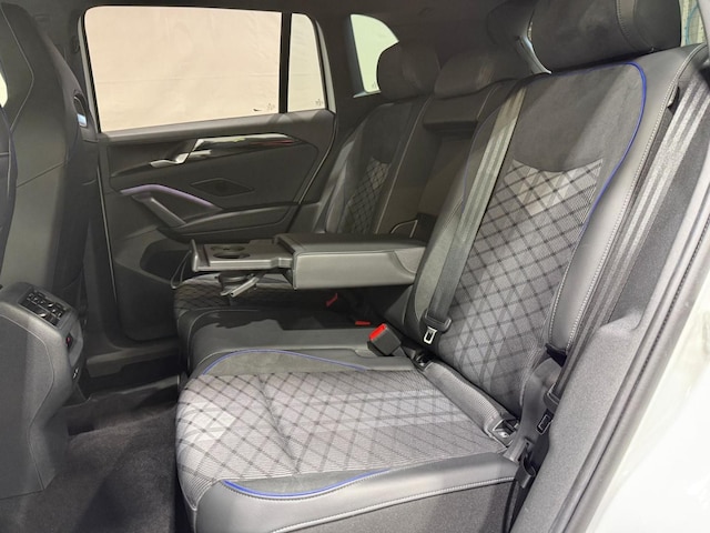 Volkswagen Tiguan 1.5 eTSI DSG R-Line