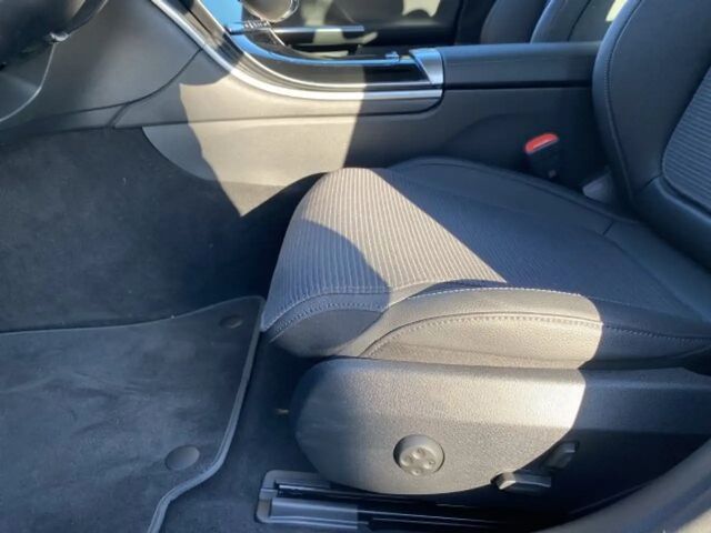 Mercedes-Benz C 200 AVANTGARDE Estate