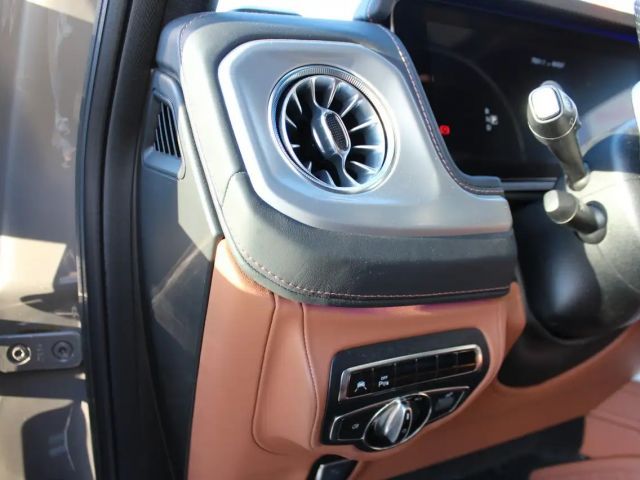 Mercedes-Benz G 500 AMG Line