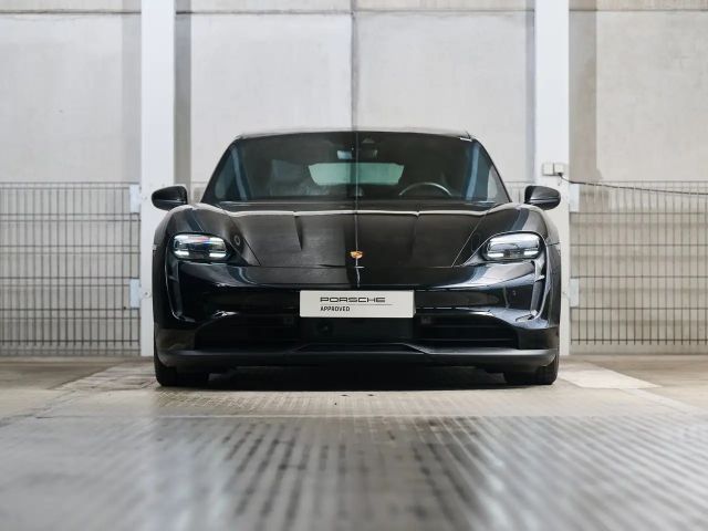 Porsche Taycan 4S