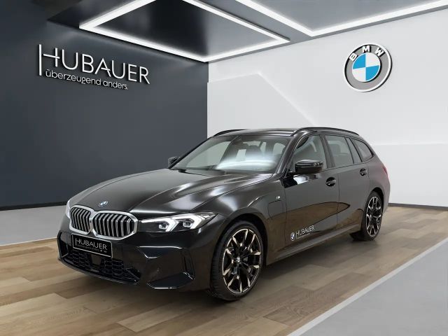 BMW 330 330e Touring