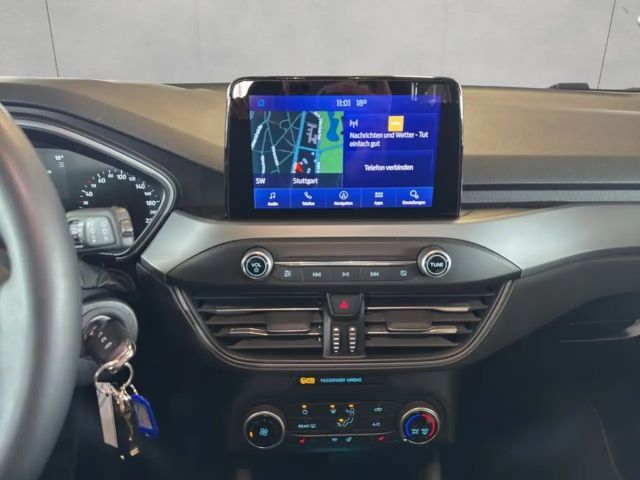 Ford Focus Cool & Connect EcoBoost Wagon