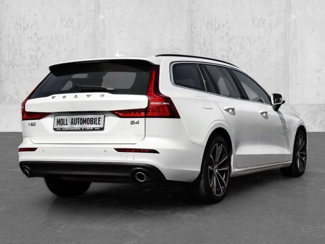 Volvo V60 Momentum
