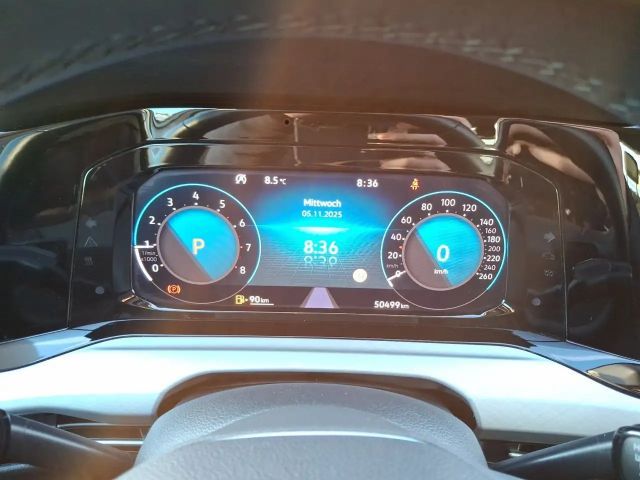 Volkswagen Golf DSG Life