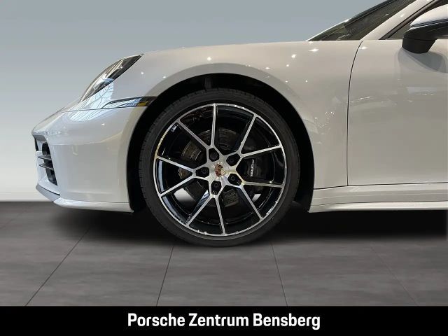 Porsche 992 Cabrio Carrera