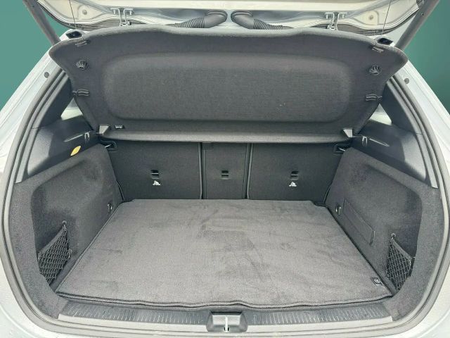 Mercedes-Benz B 200 Progressive