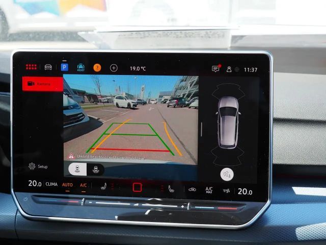 Volkswagen Golf 1.5 eTSI DSG Golf VIII Variant