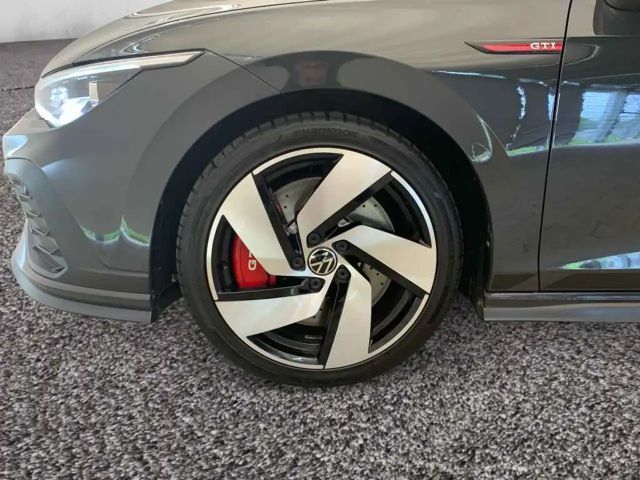 Volkswagen Golf DSG GTI