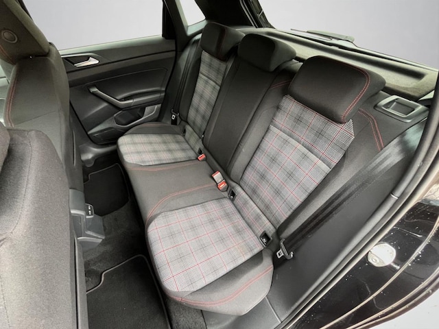 Volkswagen Polo 2.0 TSI DSG GTI