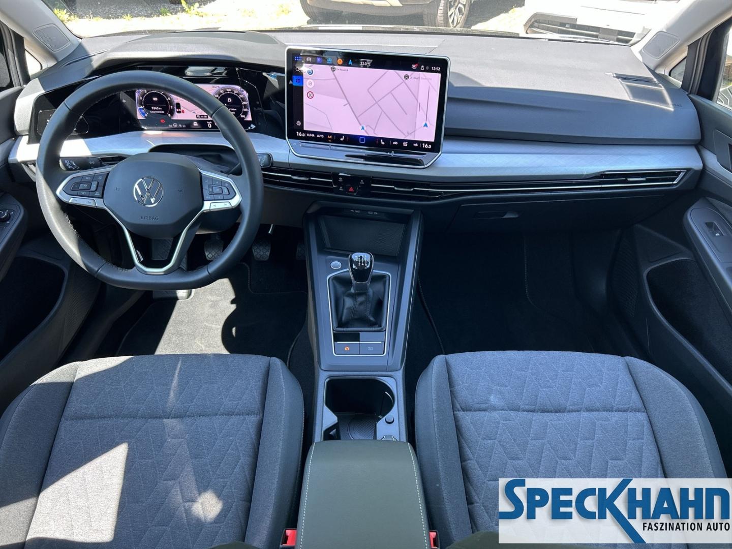 Volkswagen Golf 1.5 TSI Golf VIII Life