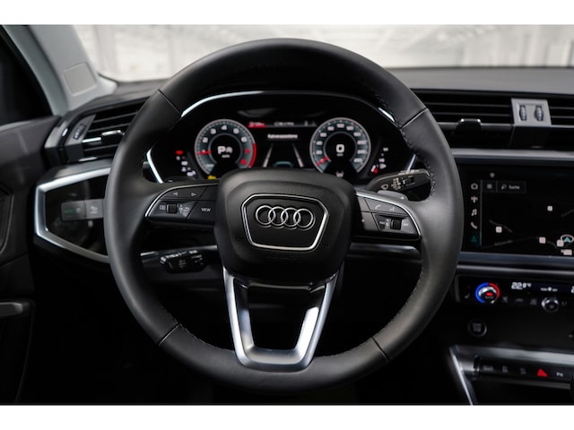Audi Q3 S-Tronic