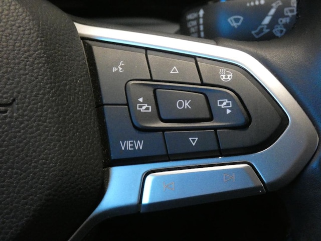 Volkswagen Golf Life Variant