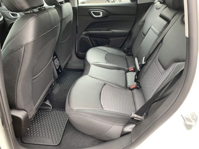 Jeep Compass Altitude Hybrid