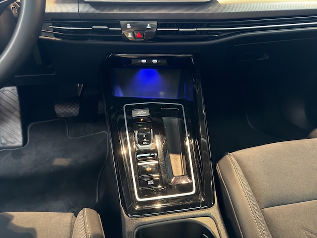 Volkswagen Golf 1.5 eTSI Golf VIII Variant