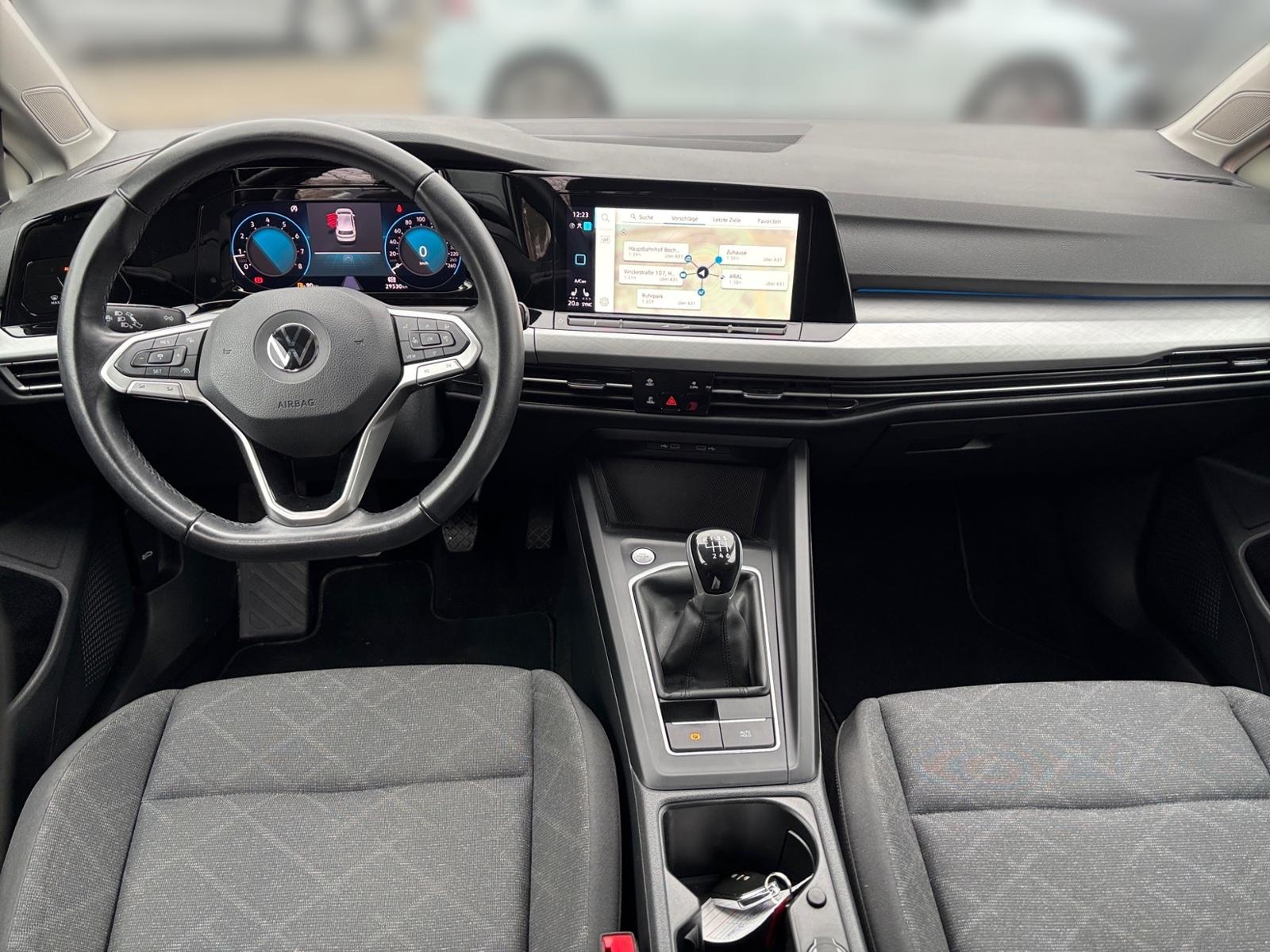 Volkswagen Golf 1.5 TSI Golf VIII Life