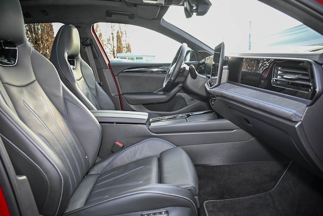 Volkswagen Passat 2.0 TDI R-Line Variant