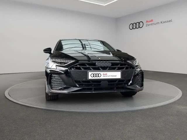 Audi A3 35 TFSI S-Line S-Tronic Sedan