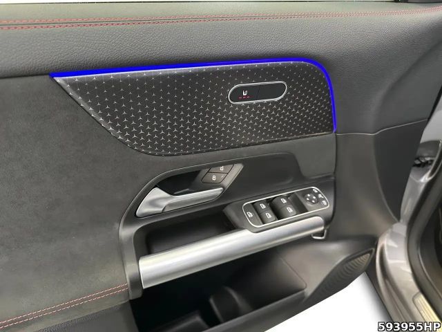 Mercedes-Benz GLA 200 AMG Line GLA 200 d