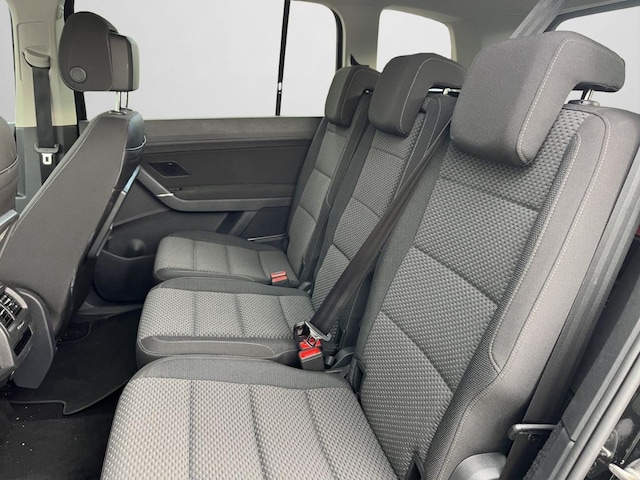 Volkswagen Touran 1.5 TSI DSG R-Line