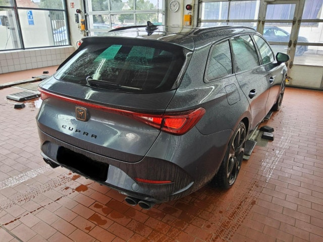 Cupra Leon 2.0 TSI DSG Sportstourer VZ