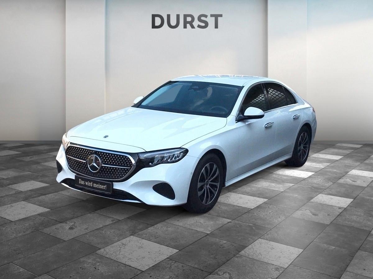 Mercedes-Benz E 200 Sedan