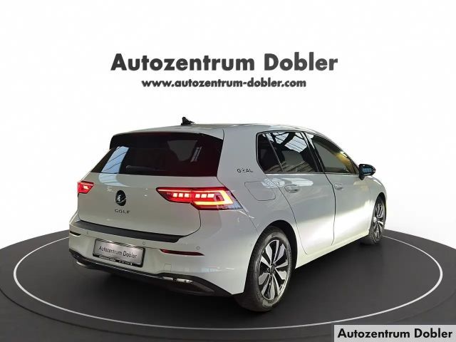 Volkswagen Golf 1.5 TSI Golf VIII IQ.Drive