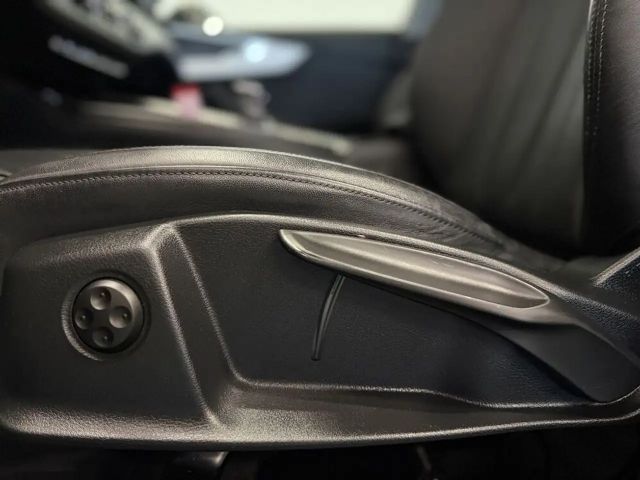 Audi A4 40 TDI S-Line