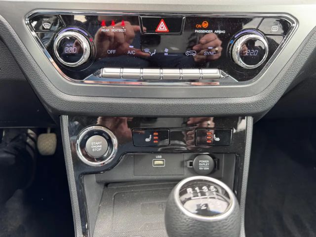 SsangYong Korando Ruby, LED,Klimaautomatik, Allwetter, AHK, Garantie