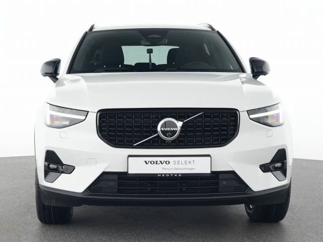 Volvo XC40 Dark Plus