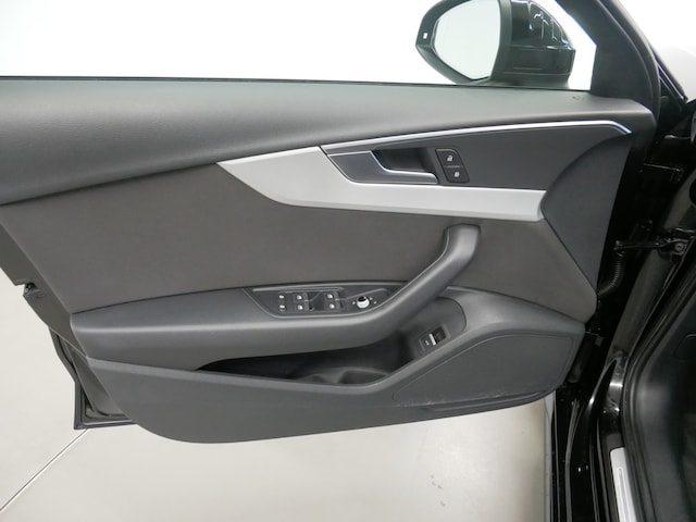 Audi A4 35 TDI Avant S-Tronic