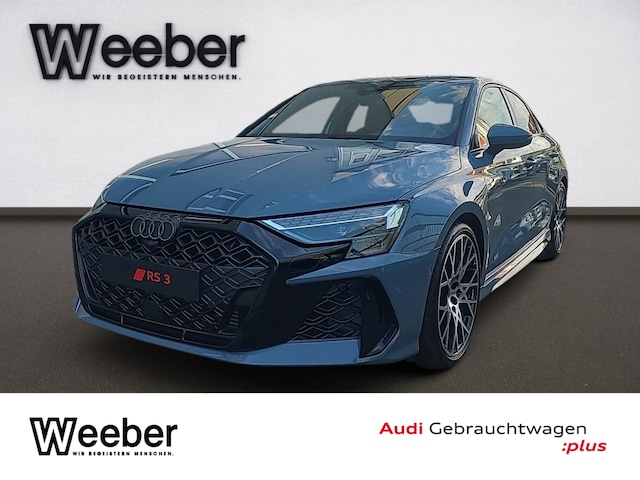 Audi RS3 Quattro S-Tronic Sedan