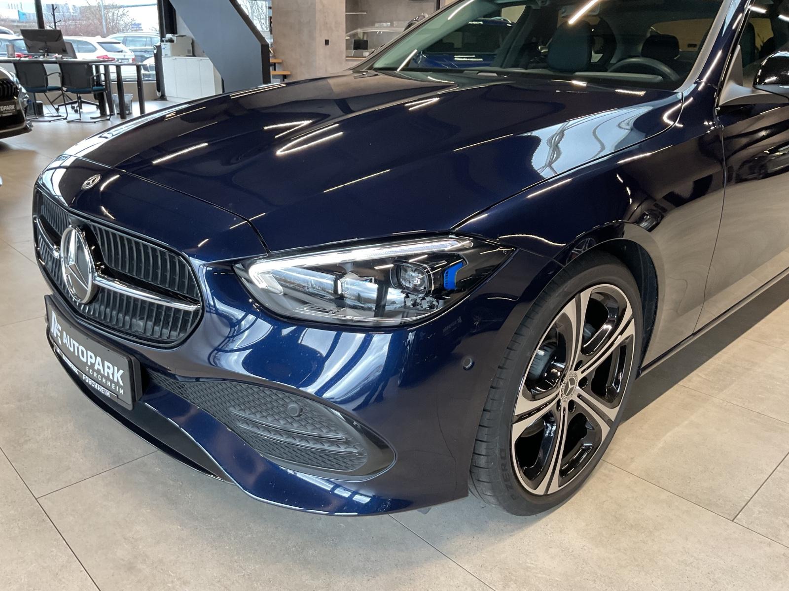 Mercedes-Benz C 200 AVANTGARDE Sedan