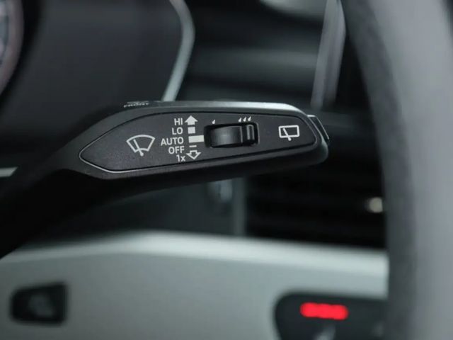 Audi A4 30 TDI Avant