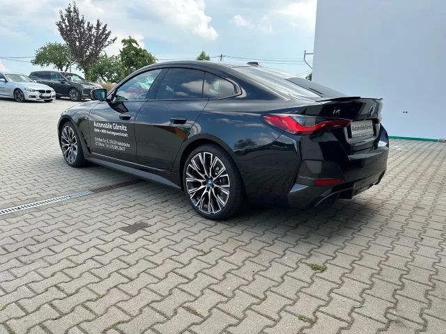 BMW i4 Sedan