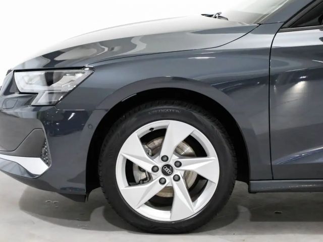 Audi A3 30 TFSI S-Tronic Sedan