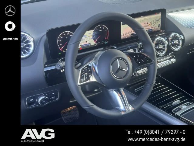 Mercedes-Benz GLA 200 Progressive