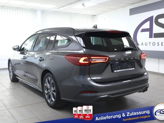 Ford Focus ST Line Wagon