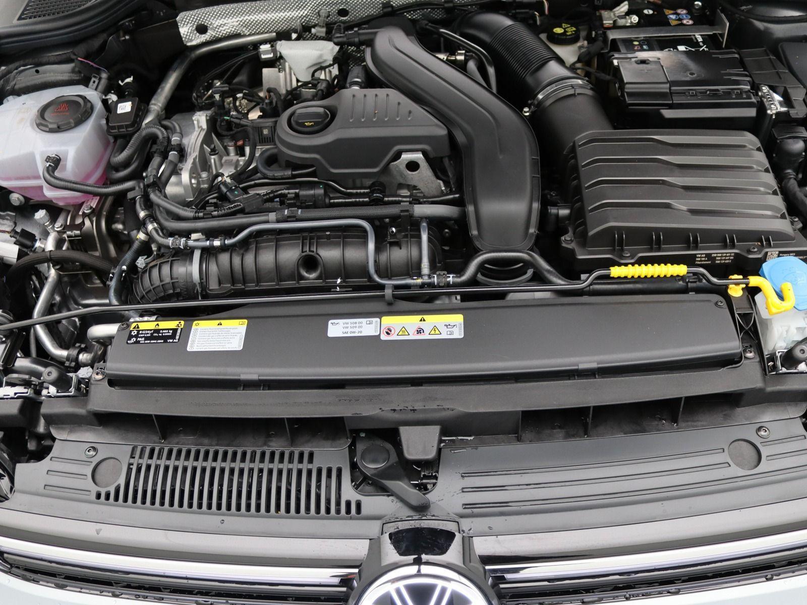 Volkswagen Golf 1.5 eTSI DSG Life