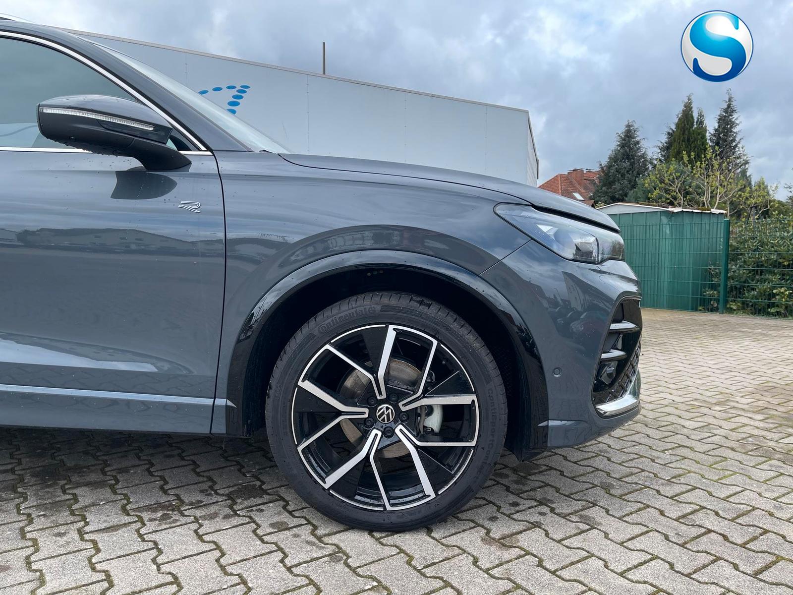 Volkswagen Tiguan IQ.Drive R-Line