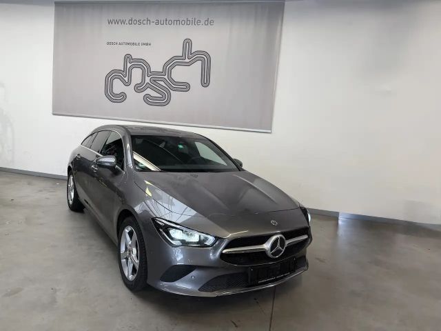 Mercedes-Benz CLA 220 CLA 220 d