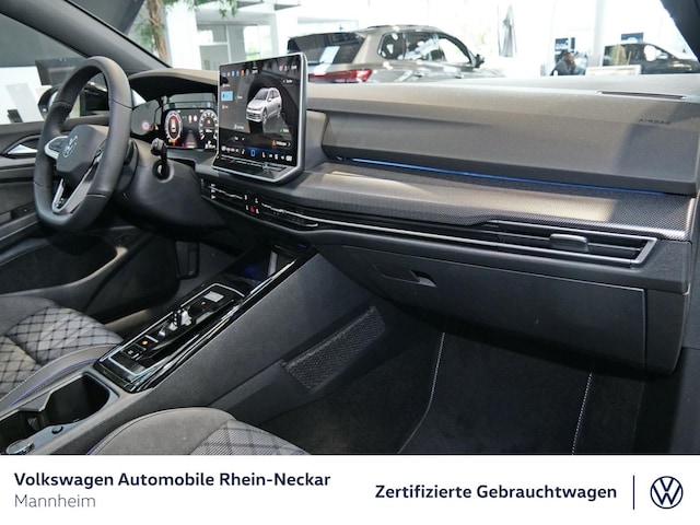 Volkswagen Golf 1.5 eTSI DSG R-Line Variant