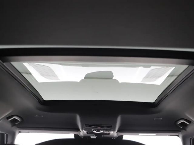 Land Rover Defender 110 AWD D200 S