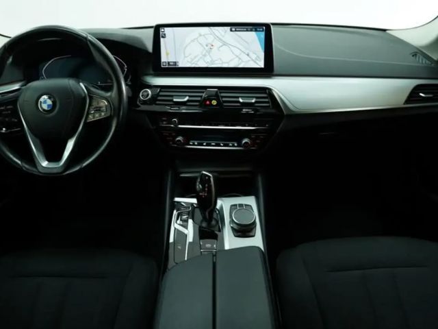 BMW 520 520d Sedan