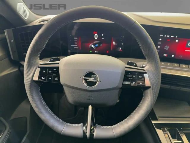 Opel Astra Sports Tourer Ultimate